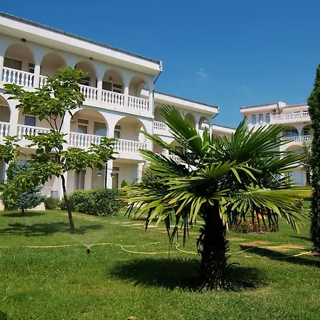 Apartment Lazur